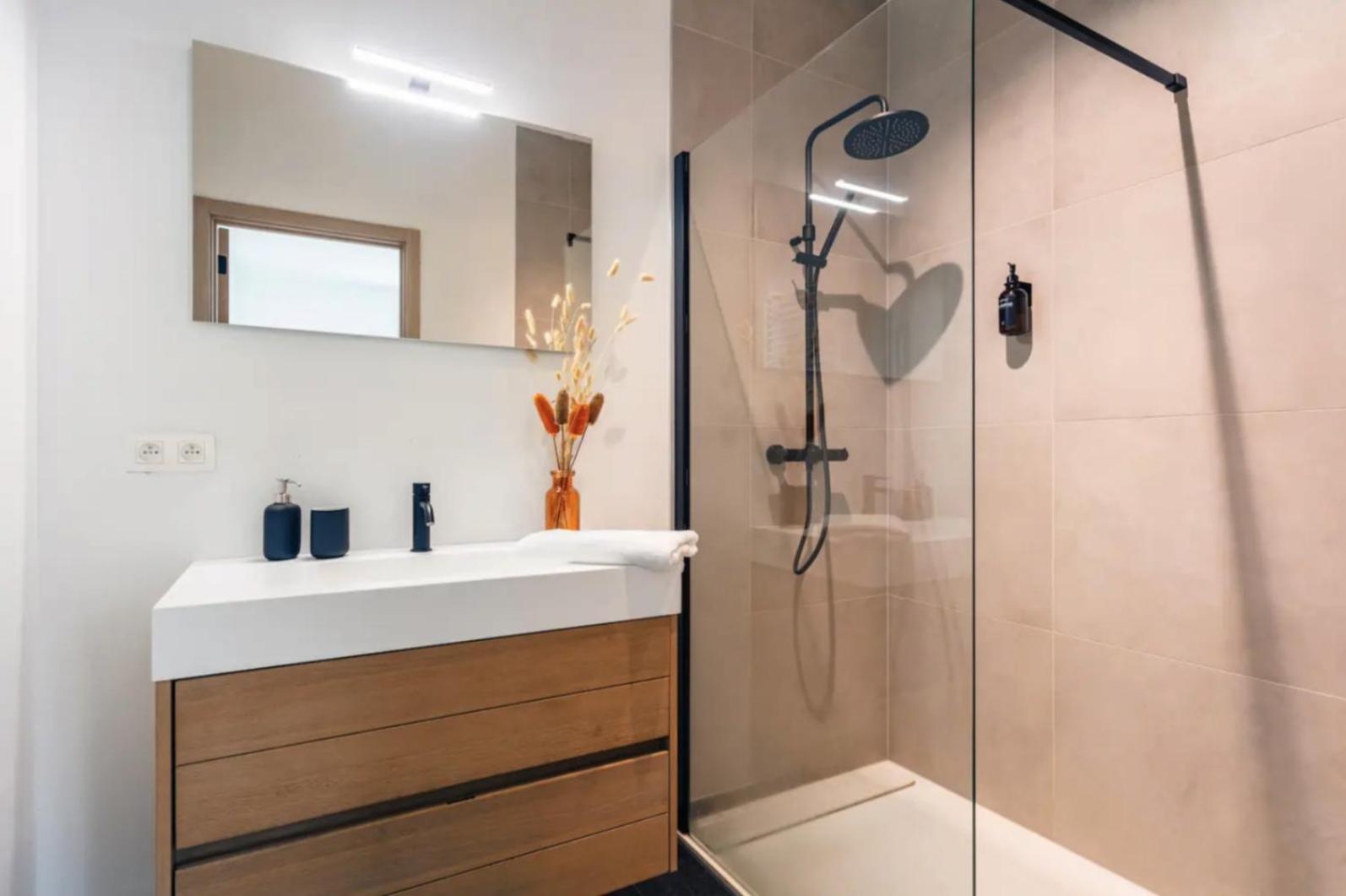 Sunny Haven Apartment Antwerpen Bagian luar foto